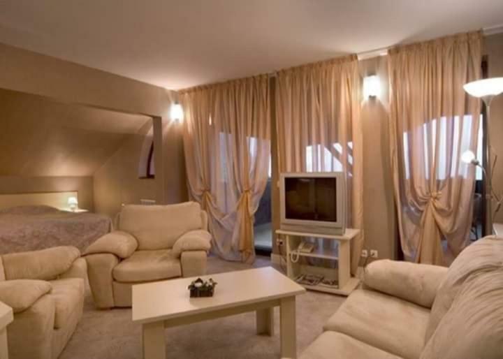 פניצ'ישטה Hotel Temenuga מראה חיצוני תמונה
